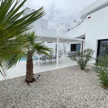 Villa Royal 2 Luxury Family Villa,s With Private Pool 210m2
