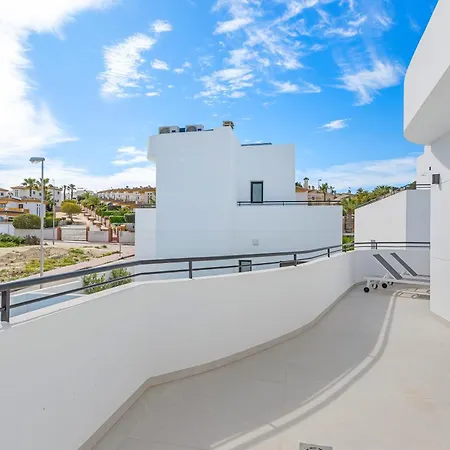 Royal 2 Luxury Family Villa,s With Private Pool 210m2
